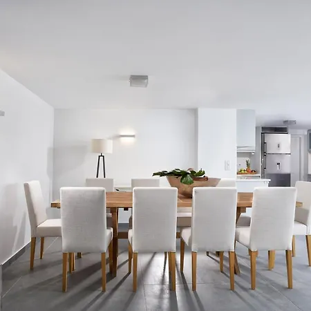 Akrotiri Private 산토리니